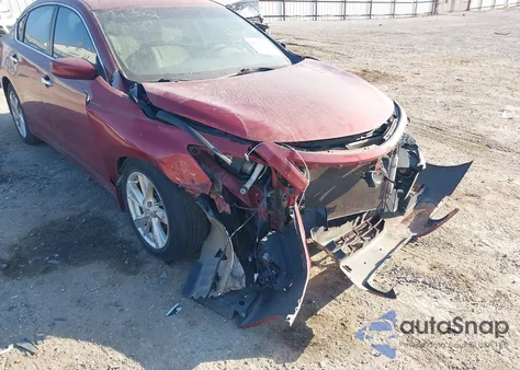 2015 Nissan Altima 2.5 Sv z USA, uszkodzony, nr VIN 1N4AL3AP3FC481352